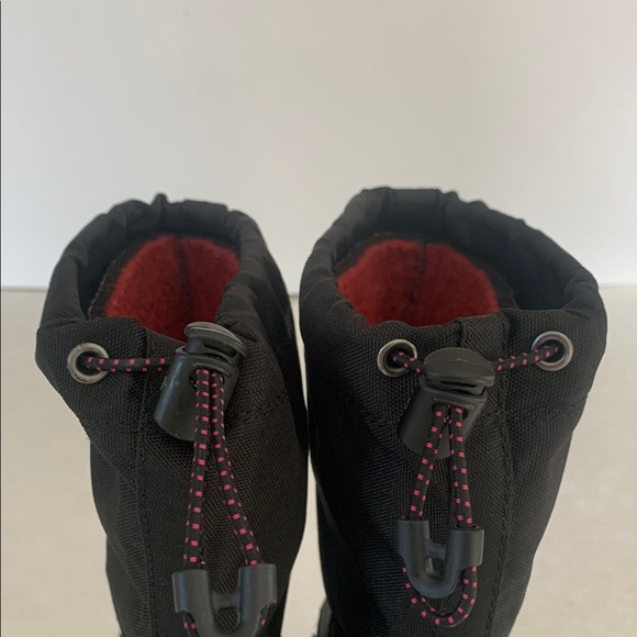 Kamik Kids Black and Pink Snow Boots - Picture 5 of 8